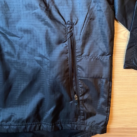 Nike running essential jacket. Size L. Black. New! - Picture 3 of 6
